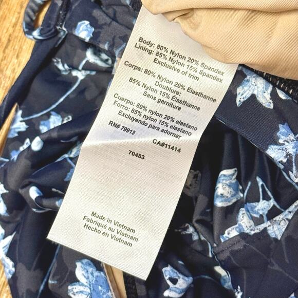 A Pea in the Pod Maternity Blue Floral Ruffle One-Piece Swimsuit Size Large - Picture 11 of 12